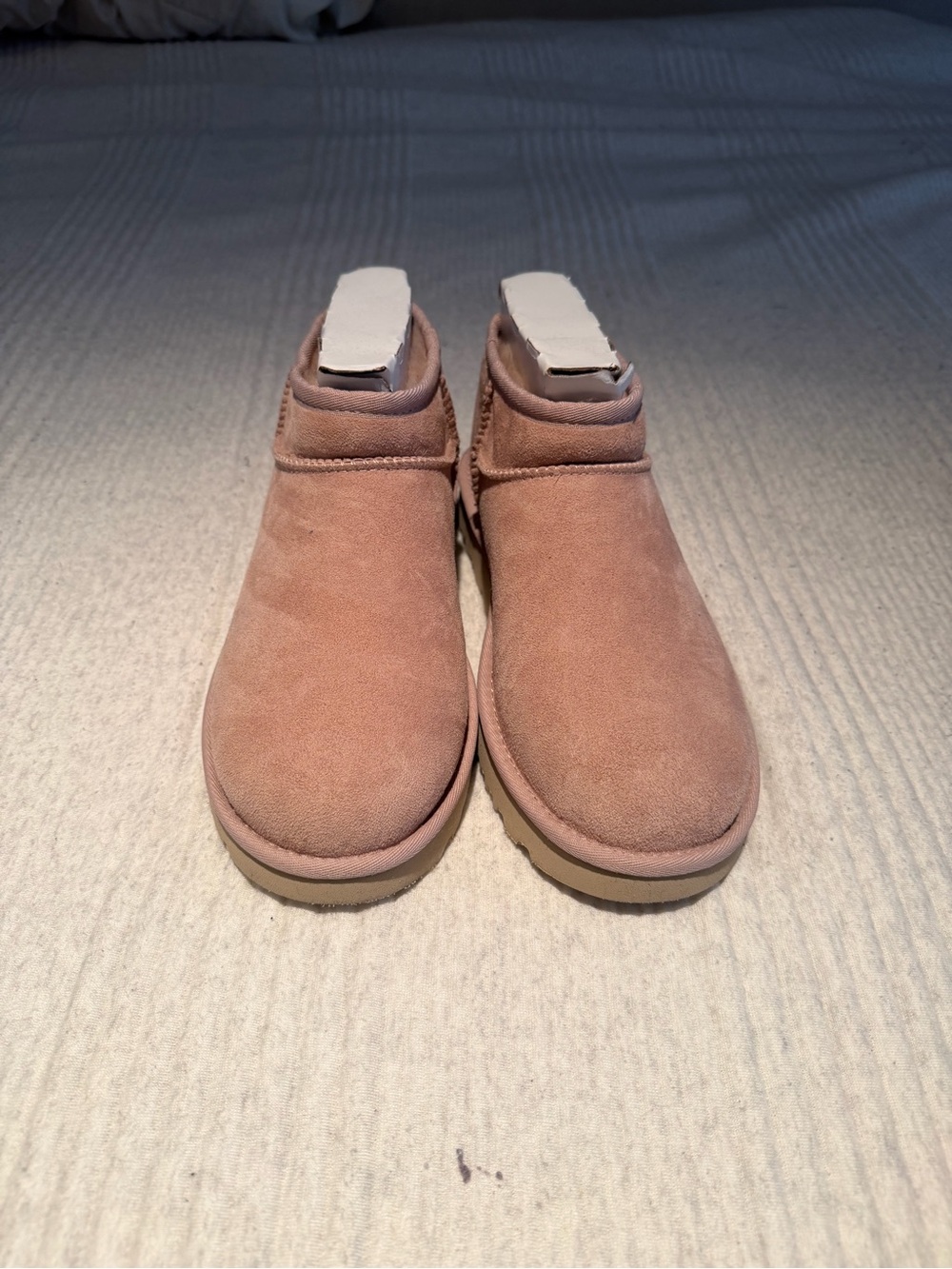 Ugg mini size 9